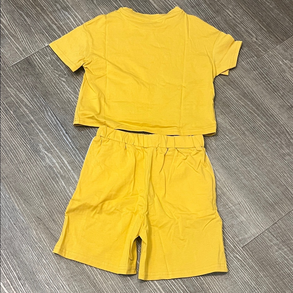 Gorboig Boy’s 2 piece Graphic T-Shirt and Shorts Set with pockets Size 5Y - Picture 4 of 7